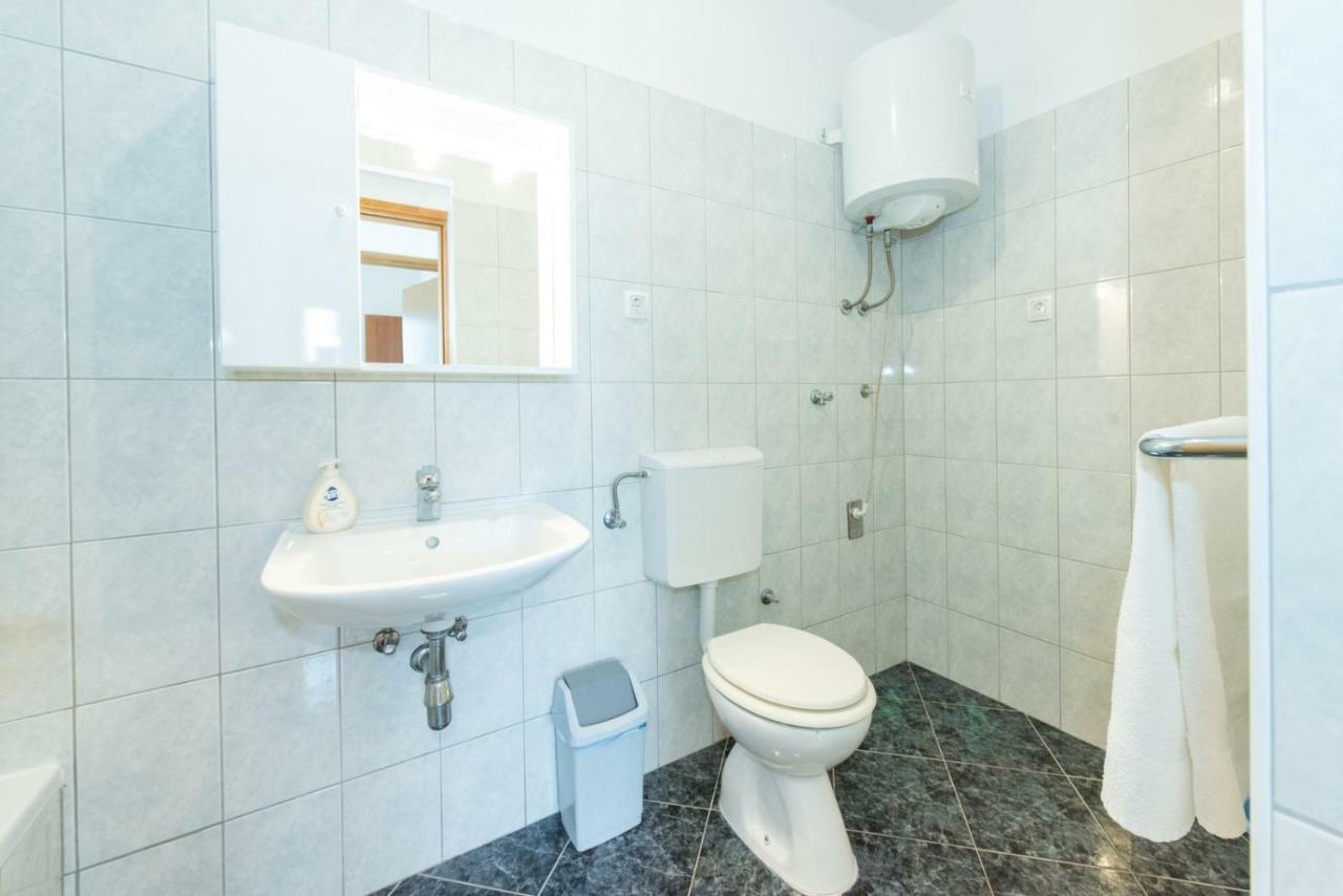 Apartments Maćo Petrčane Zewnętrze zdjęcie