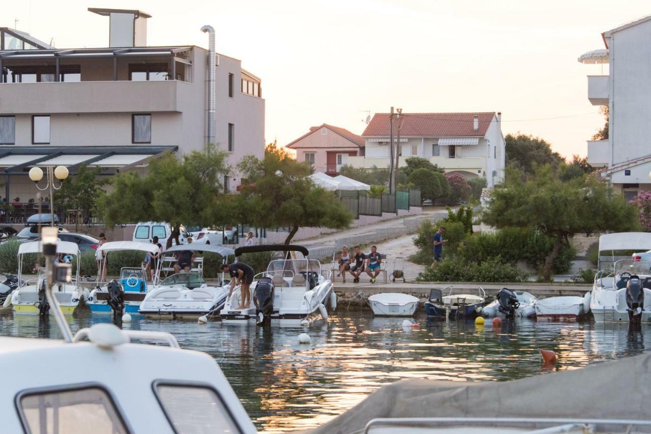 Apartments Maćo Petrčane Zewnętrze zdjęcie